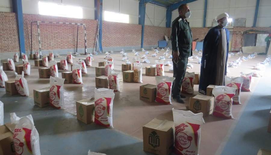 توزیع 500 بسته معیشتی توسط سپاه عنبرآباد در بین نیازمندان