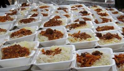 طبخ و توزیع تعداد 2000 غذای گرم بین نیازمندان