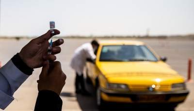تعلیق پروانه فعالیت رانندگان تاکسی که واکسن نزدند/ واکسیناسیون بیش از 90 درصد تاکسیرانان کرمانی