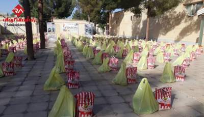 توزیع  ۷۰۰ بسته معیشتی به مناسبت ماه مبارک رمضان