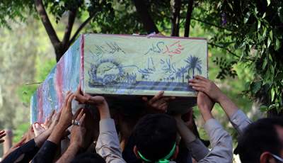 مراسم تشییع و تدفین شهید گمنام دفاع مقدس در کرمان