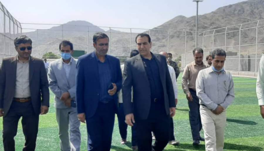افتتاح زمین چمن مصنوعی دهکهان ازاعتبارات وزارت نفت در کهنوج