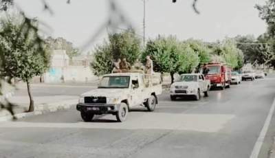 رژه خودرویی به مناسبت سوم خرداد در شهرستان ماهان برگزار شد  