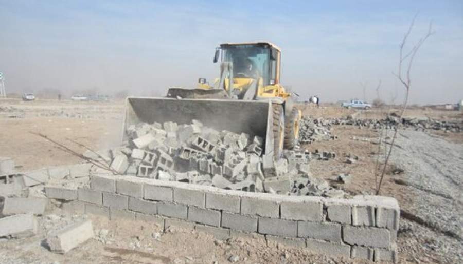 رفع تصرف بیش از ۱۱ هکتار از اراضی ملی در شهرستان زرند