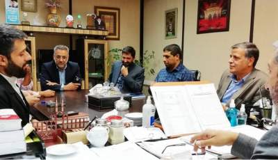 مسئول سازمان بسیج اصناف استان با مدیر کل امور مالیاتی کرمان دیدار کرد