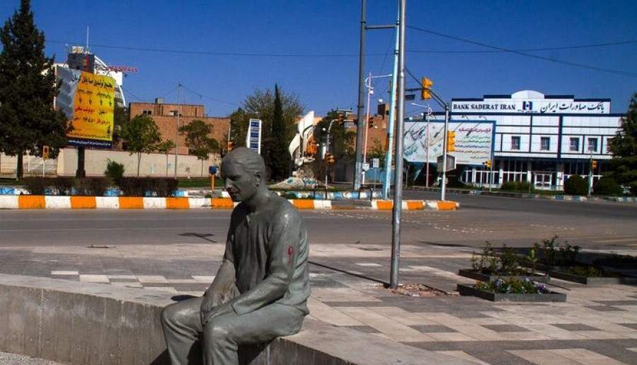 نصب مجسمه «ناظم الاطبا» در چهارراه طهماسب آباد تا یکماه آینده