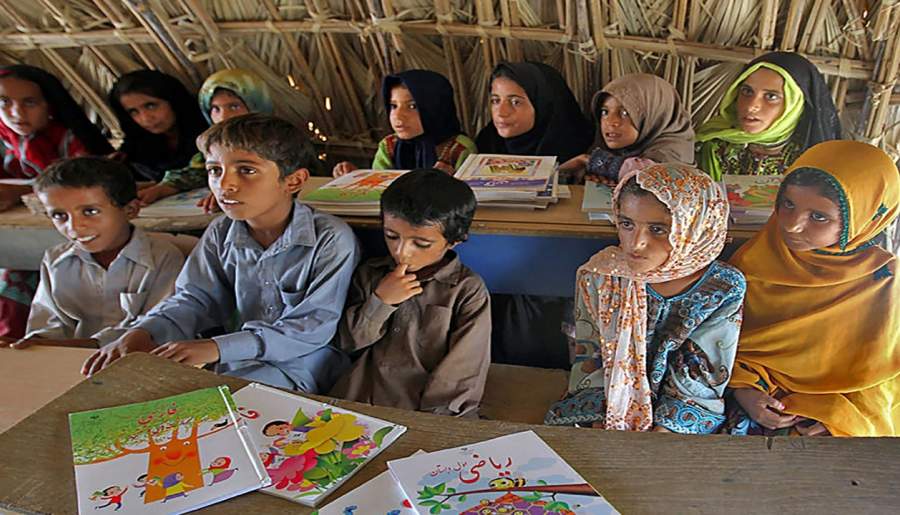 پیش بینی تحصیل حدود ۱۲ هزار دانش آموز در مدارس عشایری استان کرمان