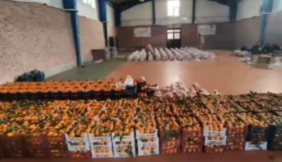 توزیع ۱۴۰۰ بسته یلدایی در بردسیر  