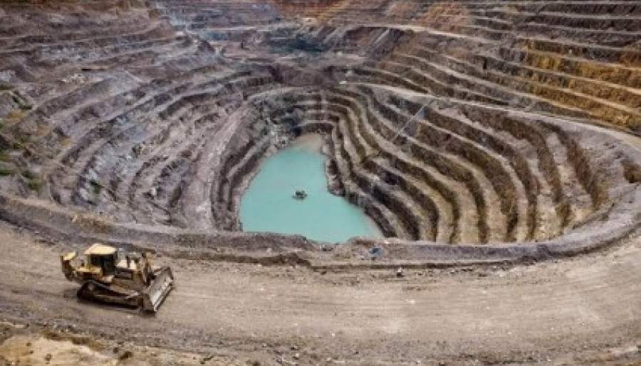 ایران در سکوی یک تا دهم صادرات انواع مواد معدنی