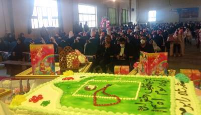 برگزاری جشن عبادت ۲۰۰دانش آموز دختر در رابر